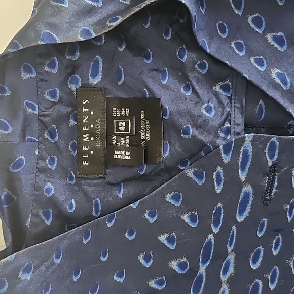 Escade Elements Silk Navy Blue  Womens Seelves Top Size US M  European 42 - Picture 3 of 10